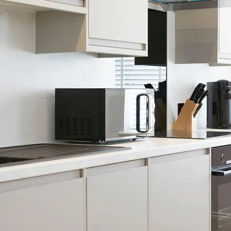 Apartment 302 The Salisbury *