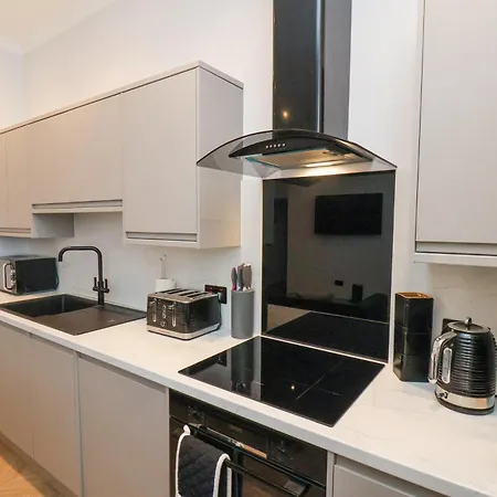 The Salisbury Sleeps 4 Classic Lägenhet
